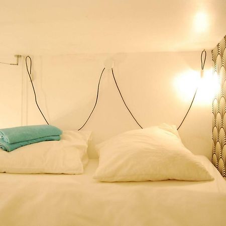 Nice 20M² District Of Batignolles Paris Bagian luar foto