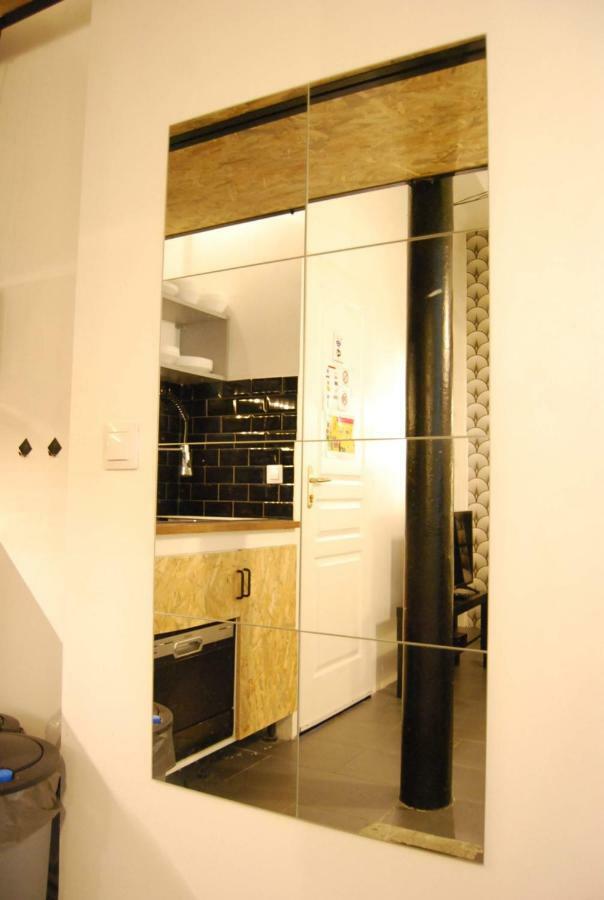 Nice 20M² District Of Batignolles Paris Bagian luar foto
